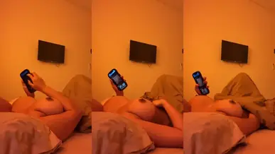 Dokumentasi Siskaeee Cantik Bersantai Kamar
