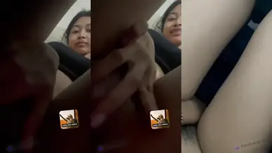 Gadis Mulus Cantik Pasrah Goyang Posisi Atas