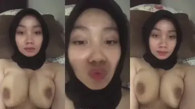 Ukhti Kirana Hijab Cantik Pasrah Di Kasur